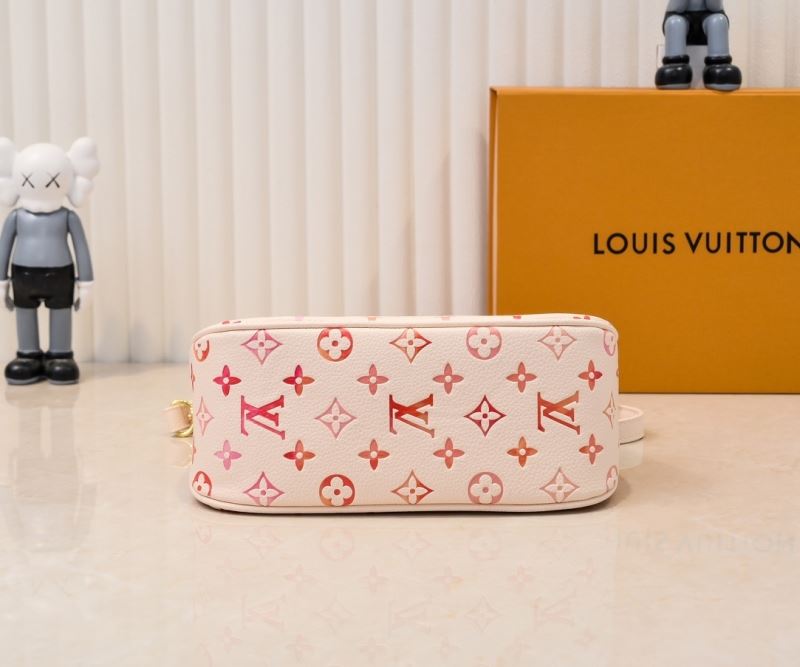 Louis Vuitton Hobo Bags